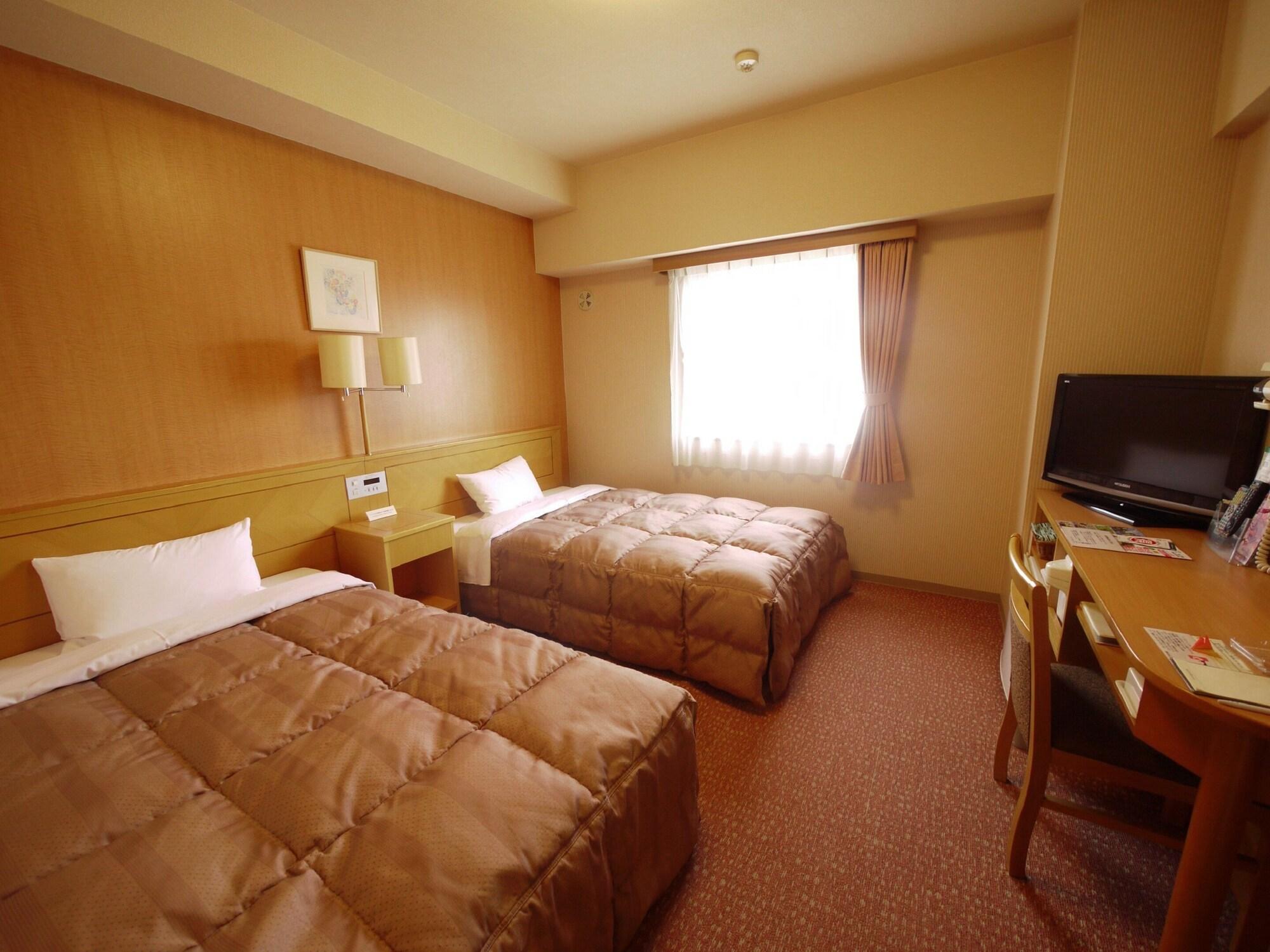 Hotel Route-Inn Toyokawa Inter Zewnętrze zdjęcie