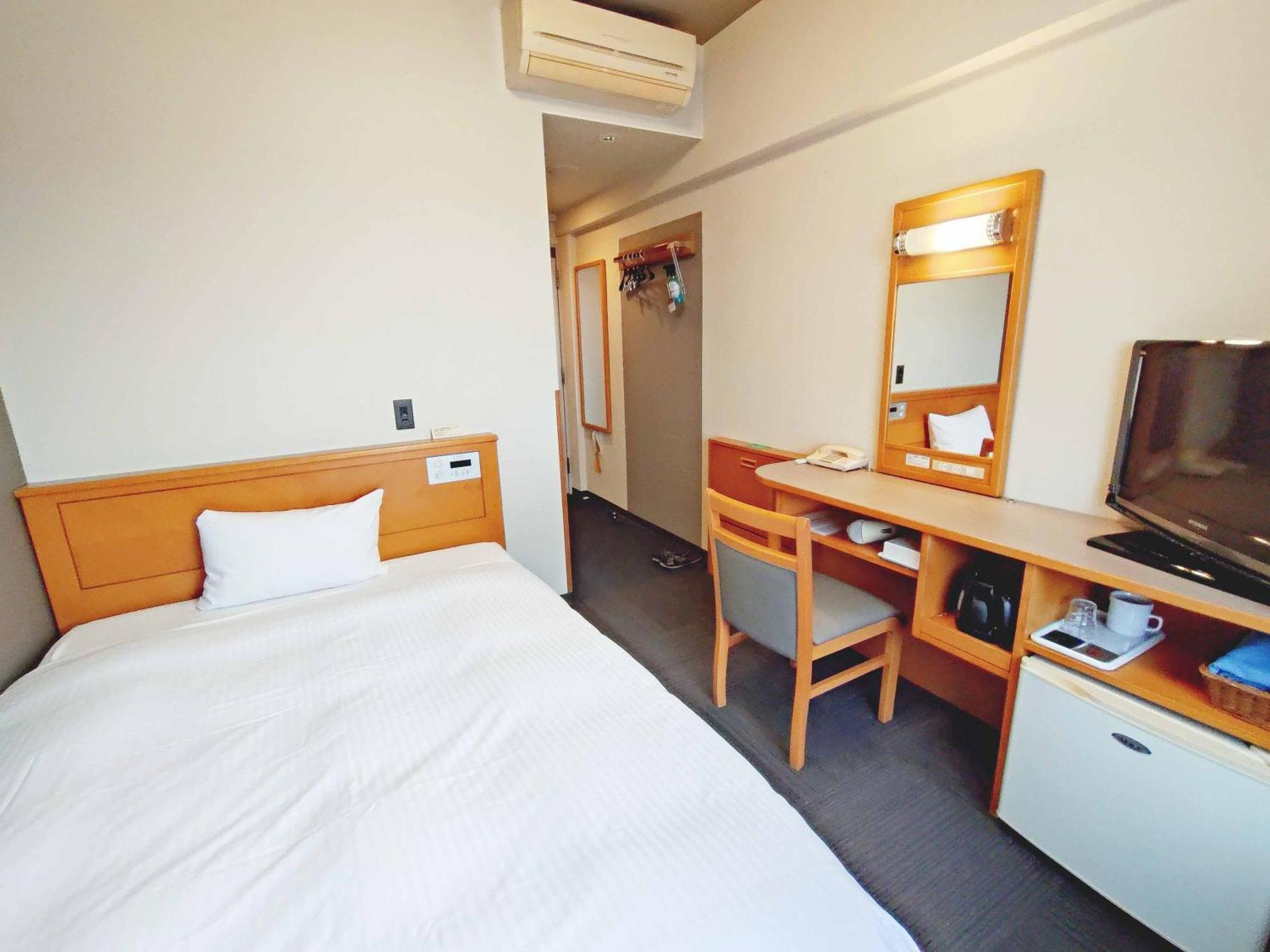 Hotel Route-Inn Toyokawa Inter Zewnętrze zdjęcie
