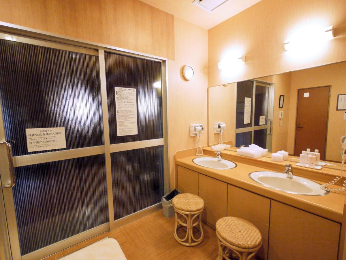 Hotel Route-Inn Toyokawa Inter Zewnętrze zdjęcie